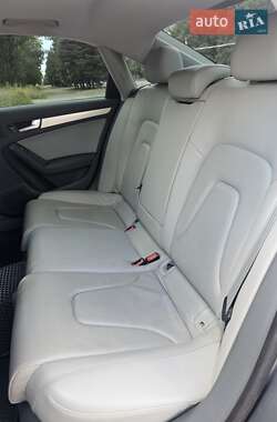 Седан Audi A4 2013 в 