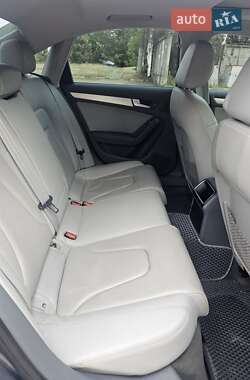 Седан Audi A4 2013 в 