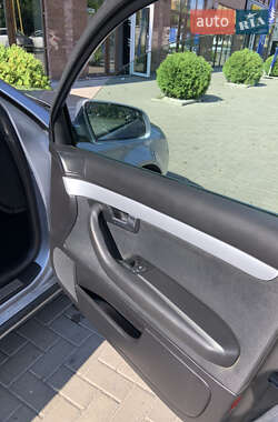 Универсал Audi A4 2004 в 