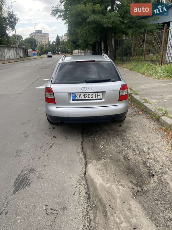 Універсал Audi A4 2002 в Києві