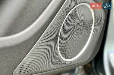 Седан Audi A4 2012 в 