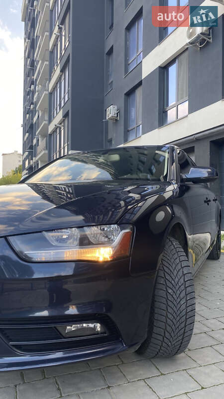 Audi A4 2012