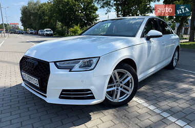 Седан Audi A4 2016 в Коломые