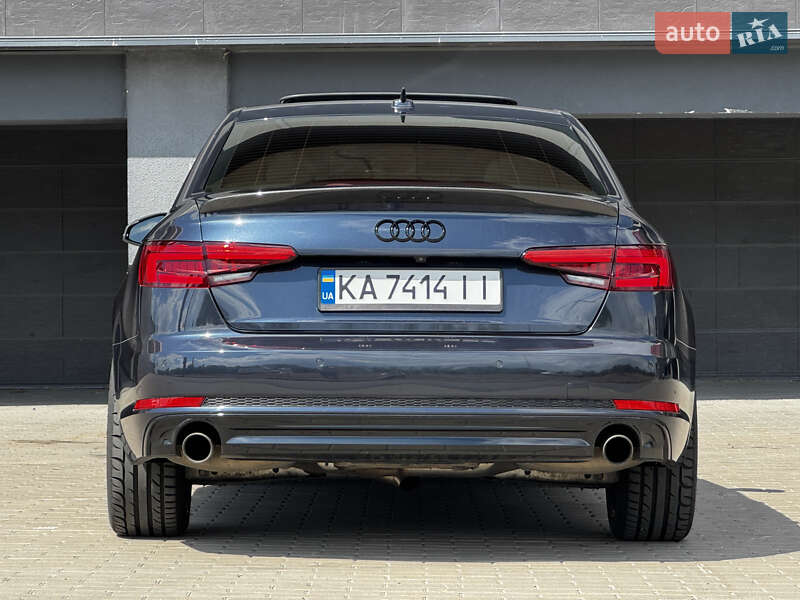Седан Audi A4 2016 в Киеве