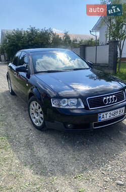 Седан Audi A4 2003 в Снятині