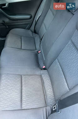 Универсал Audi A4 2005 в 