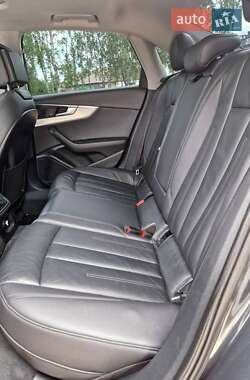 Седан Audi A4 2016 в 