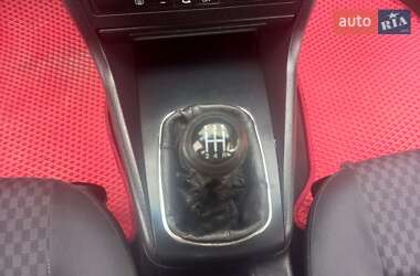 Седан Audi A4 2000 в 