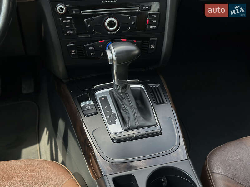 Седан Audi A4 2013 в Шептицькому
