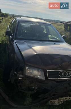 Седан Audi A4 1996 в 