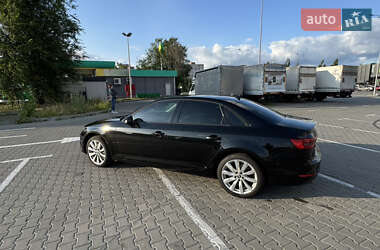 Седан Audi A4 2016 в 