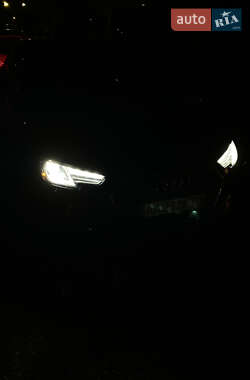 Седан Audi A4 2016 в 