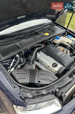 Седан Audi A4 2003 в 