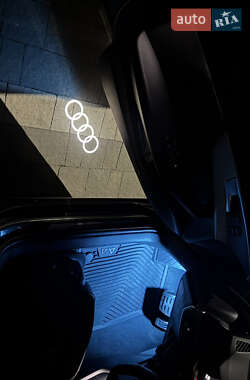 Седан Audi A4 2017 в 