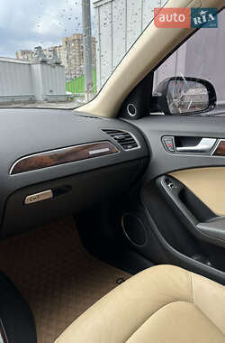 Седан Audi A4 2015 в 