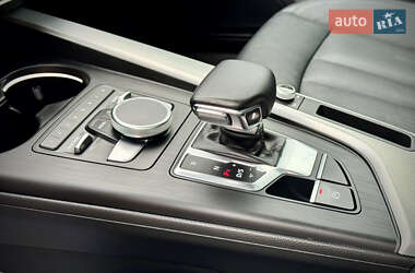 Седан Audi A4 2017 в 