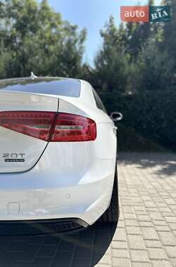 Седан Audi A4 2015 в 