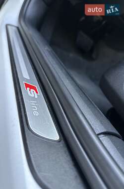 Седан Audi A4 2015 в 