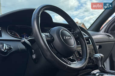 Седан Audi A4 2015 в 