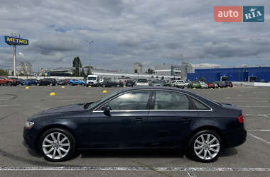 Седан Audi A4 2012 в 