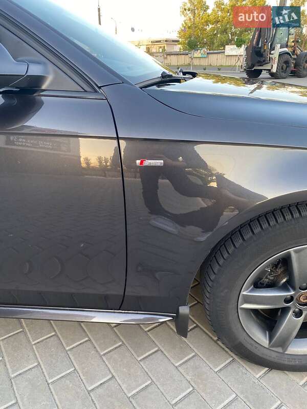 Універсал Audi A4 2013 в Черкасах
