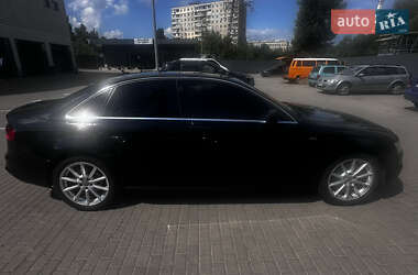 Седан Audi A4 2014 в 