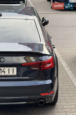 Седан Audi A4 2016 в 