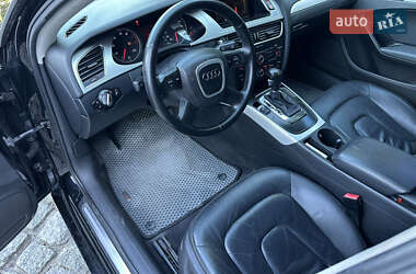 Седан Audi A4 2009 в 