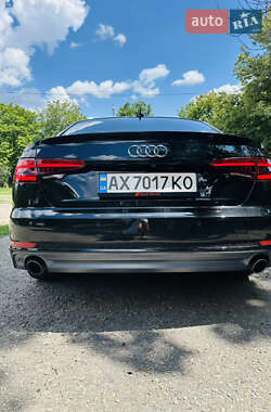 Седан Audi A4 2016 в 