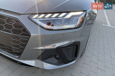 Седан Audi A4 2023 в 