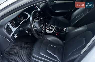 Седан Audi A4 2015 в 