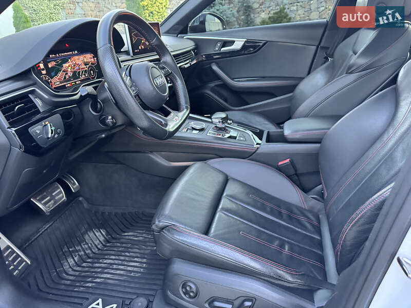 Седан Audi A4 2018 в Стрию
