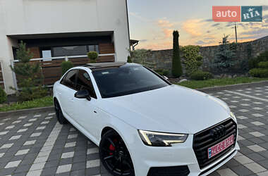 Седан Audi A4 2018 в 