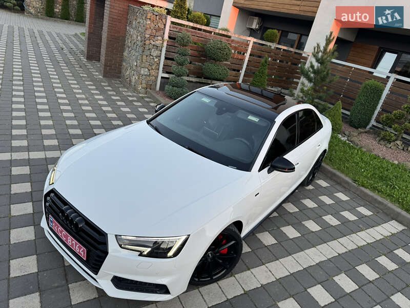 Седан Audi A4 2018 в Стрию