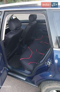 Универсал Audi A4 2001 в 