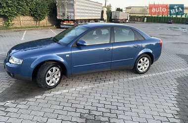 Седан Audi A4 2001 в 