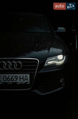 Седан Audi A4 2010 в Черновцах