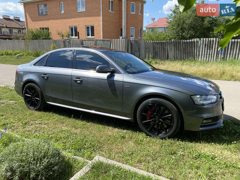 Седан Audi A4 2015 в Києві
