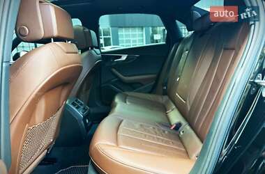 Седан Audi A4 2016 в 