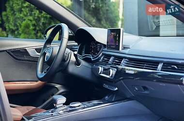 Седан Audi A4 2016 в 