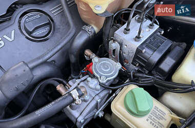 Универсал Audi A4 1998 в 