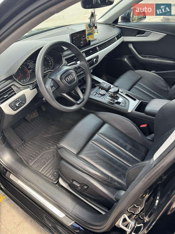 Універсал Audi A4 2016 в Львові