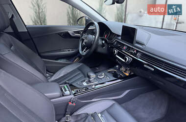 Седан Audi A4 2016 в 