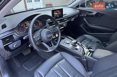 Седан Audi A4 2016 в 