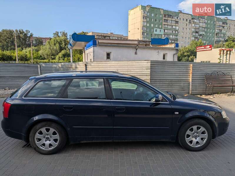 Универсал Audi A4 2004 в Черновцах