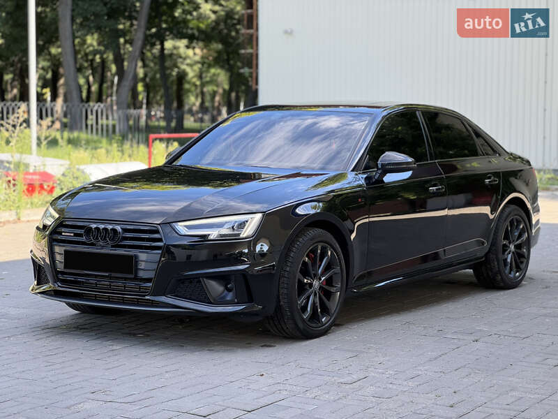 Audi A4 2019