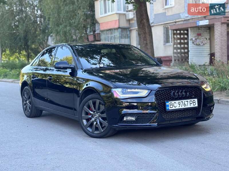 Седан Audi A4 2012 в Запоріжжі