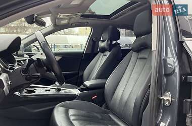 Седан Audi A4 2017 в 