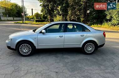 Седан Audi A4 2004 в Жовтих Водах