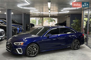 Седан Audi A4 2024 в 